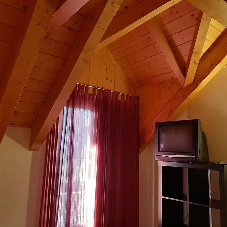 Apartamento Turistico Apartament Escarrilla